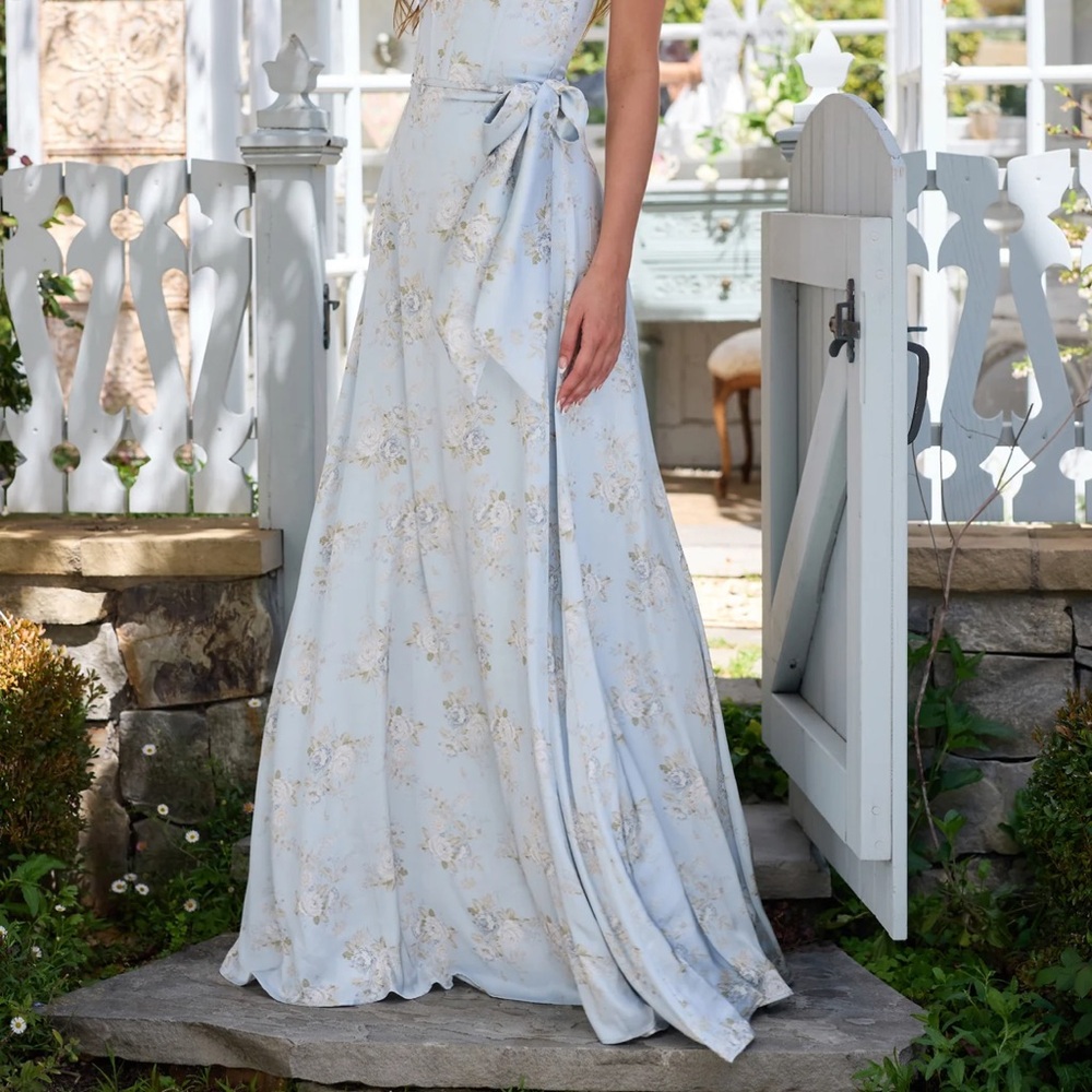 Floral Maxi Dress in Light Blue - Picture 1 of 4